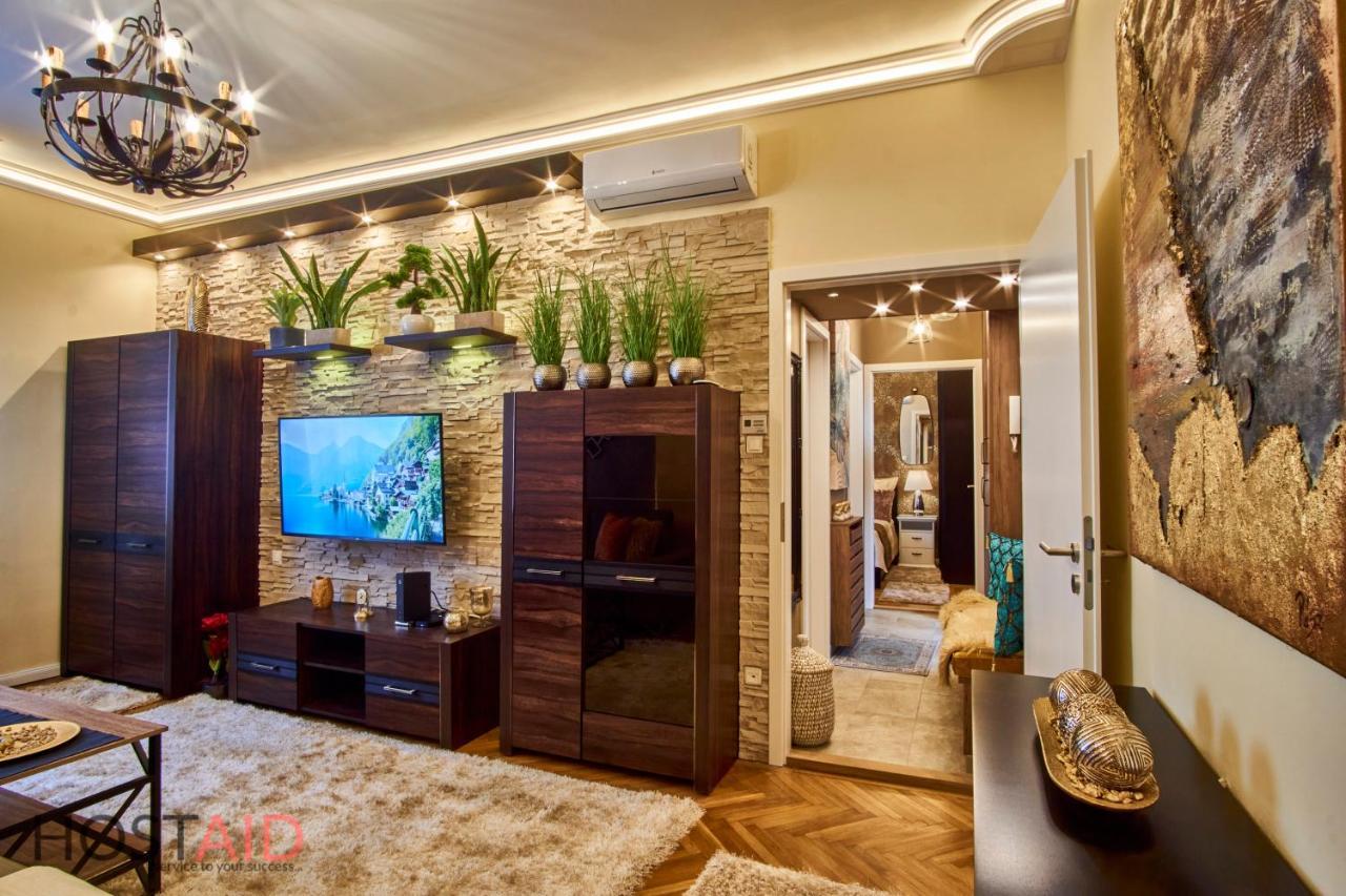 R7 Design Apartment - Hostaid Budapest Exterior foto